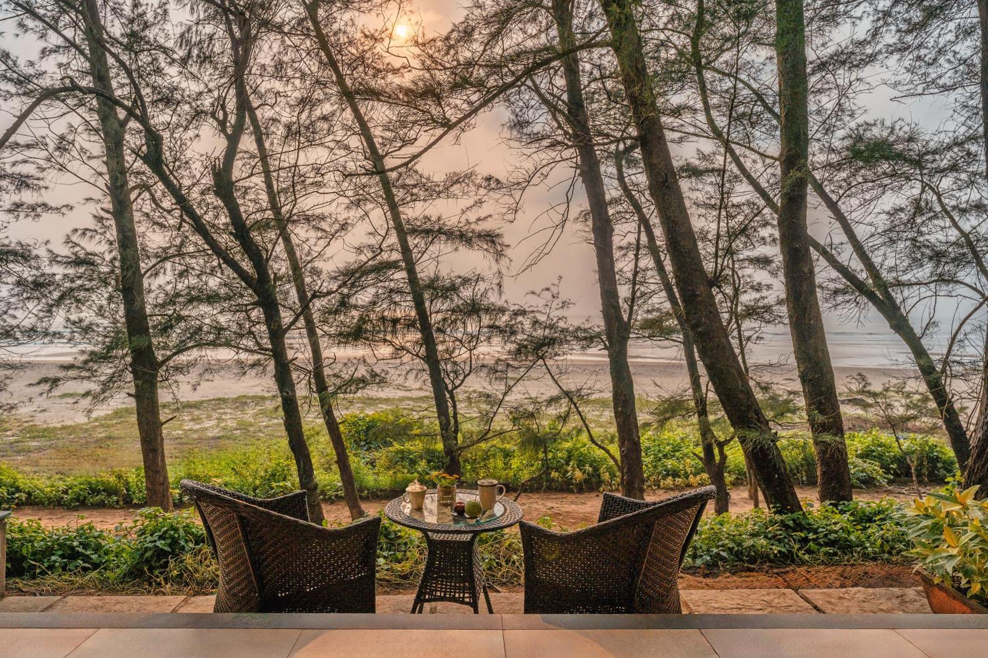 Mandrem Beach Resort, A Member Of Radisson Individuals Retreat Eksteriør bilde
