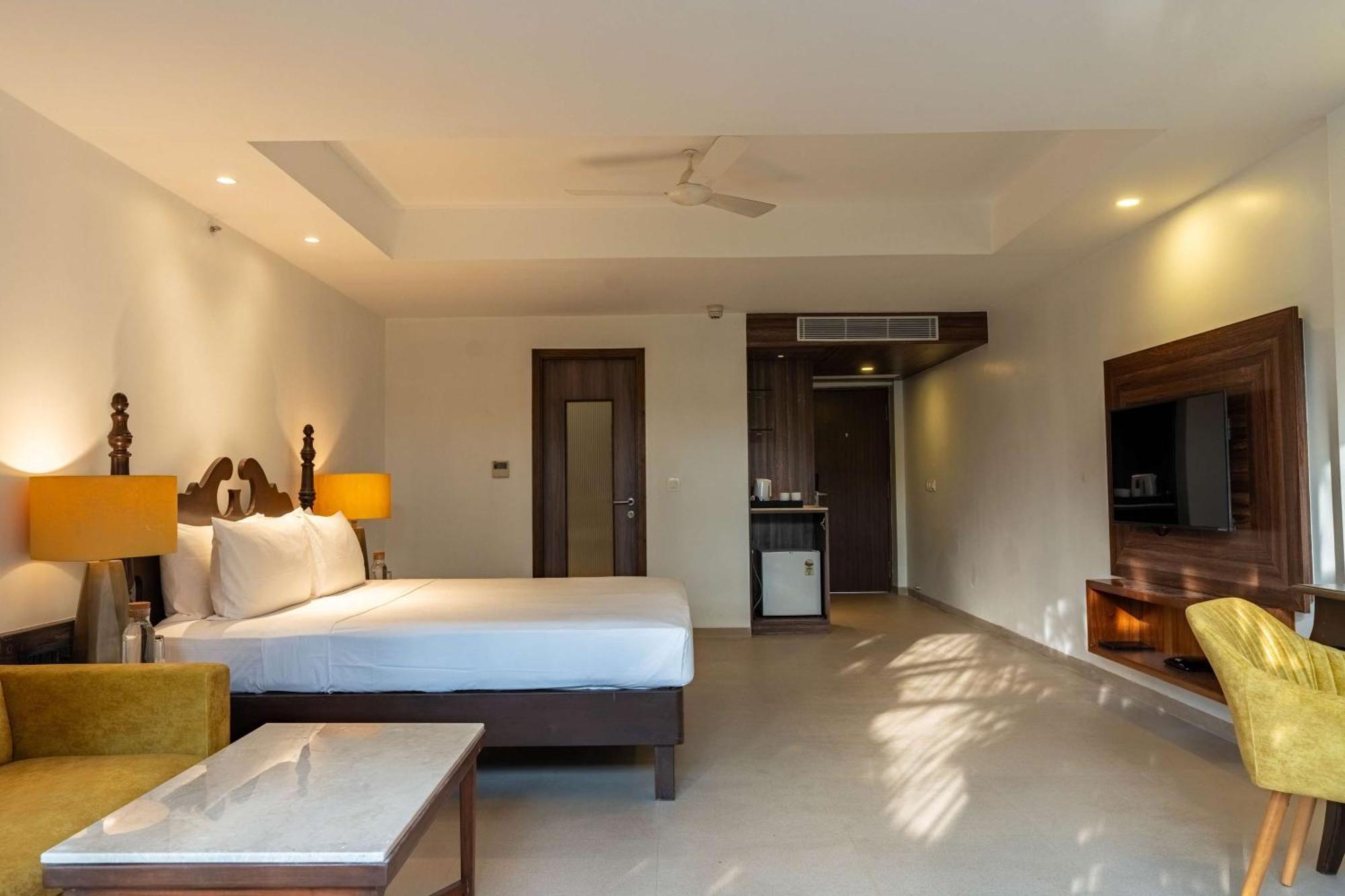 Mandrem Beach Resort, A Member Of Radisson Individuals Retreat Eksteriør bilde