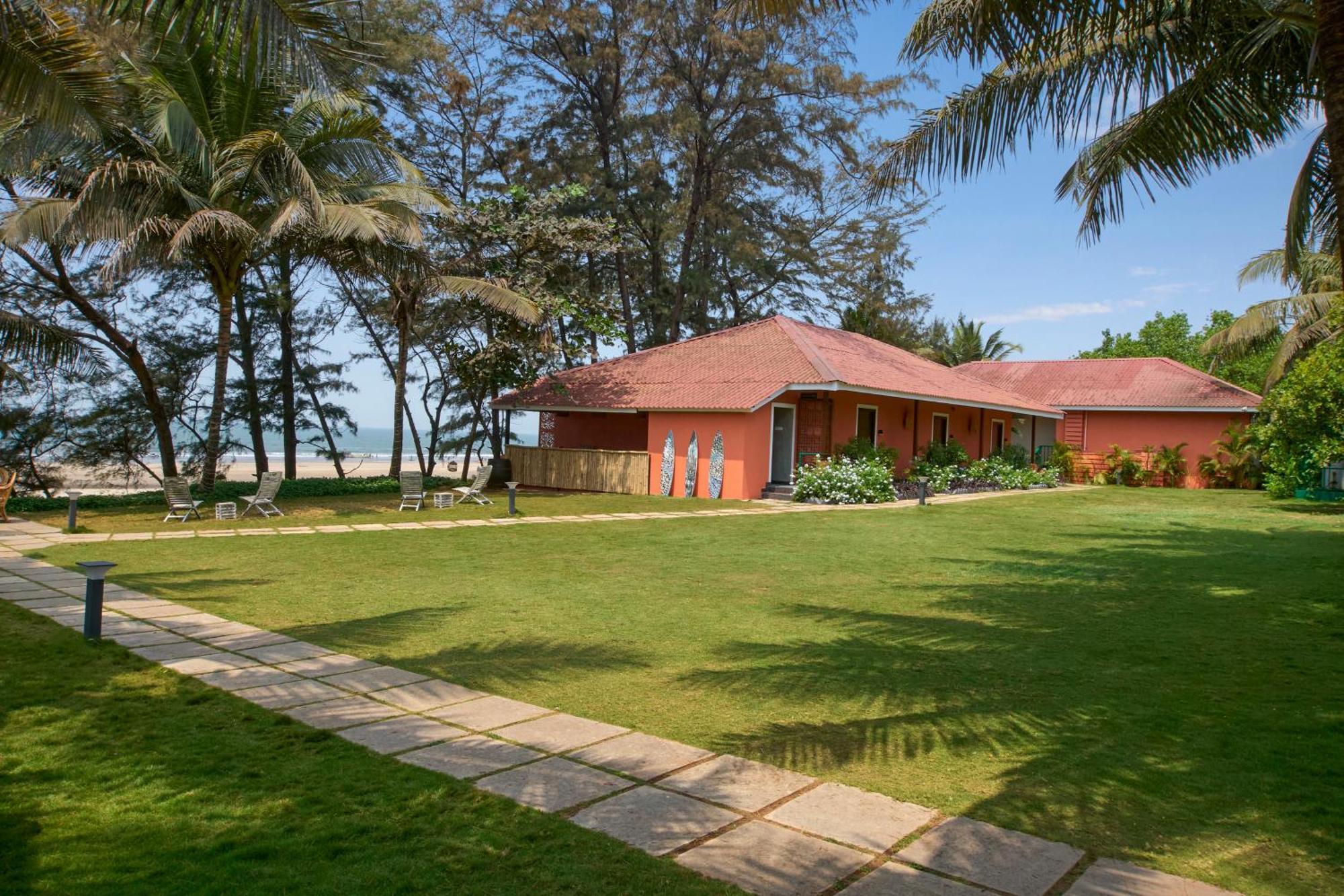 Mandrem Beach Resort, A Member Of Radisson Individuals Retreat Eksteriør bilde